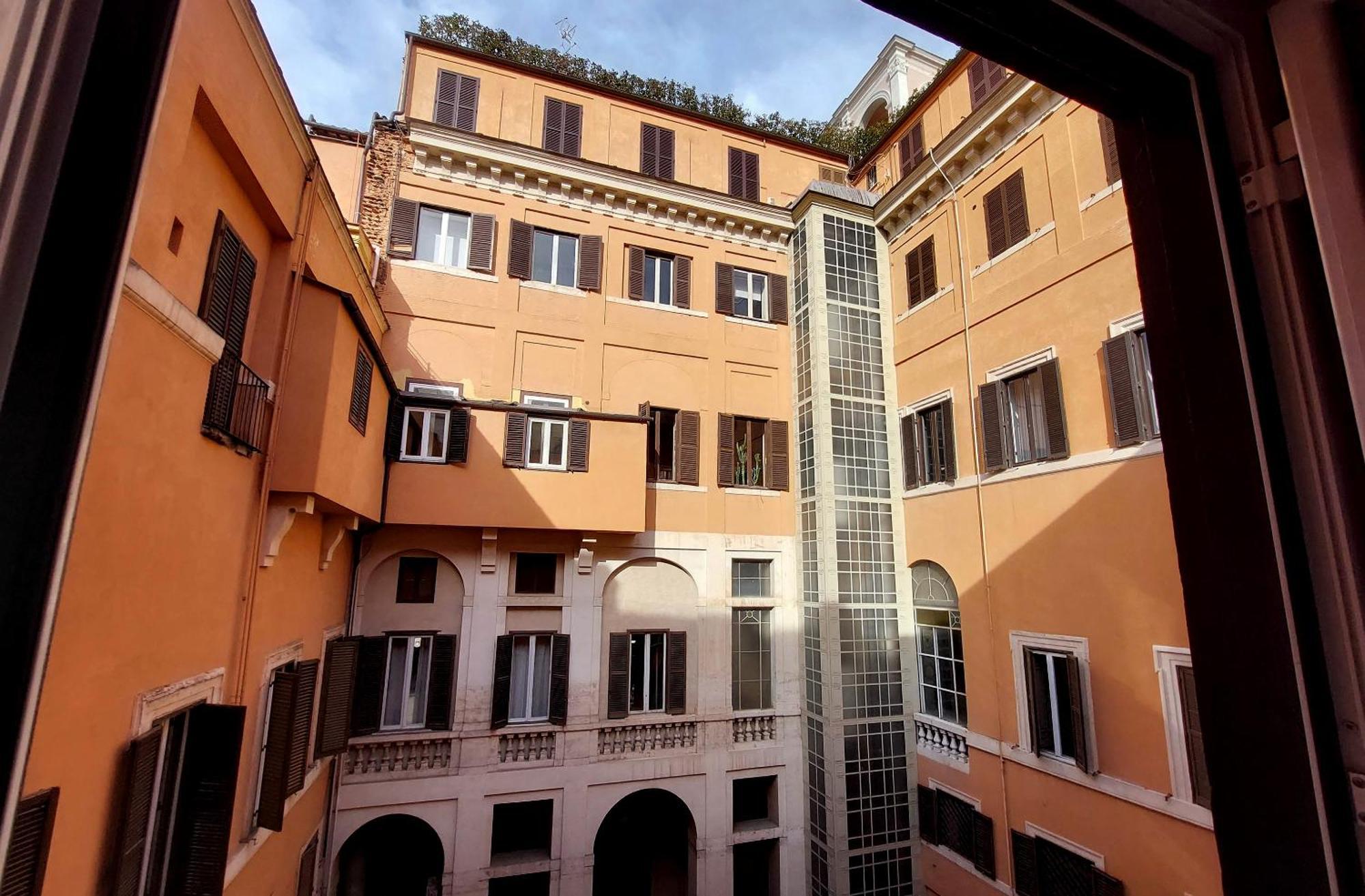 Apartment Casa Colonna - Charme Holidays Rom